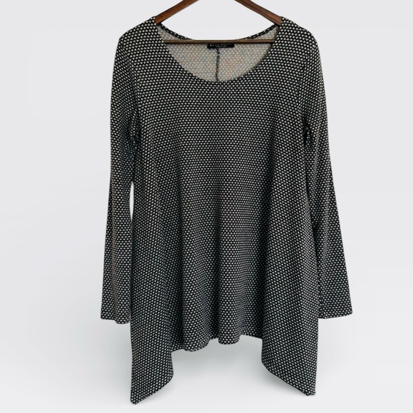 bryn Walker Dresses & Skirts - BRYN WALKER Jacquard Dot Knit Lagenlook Tunic Black and  Ivory | Size Small